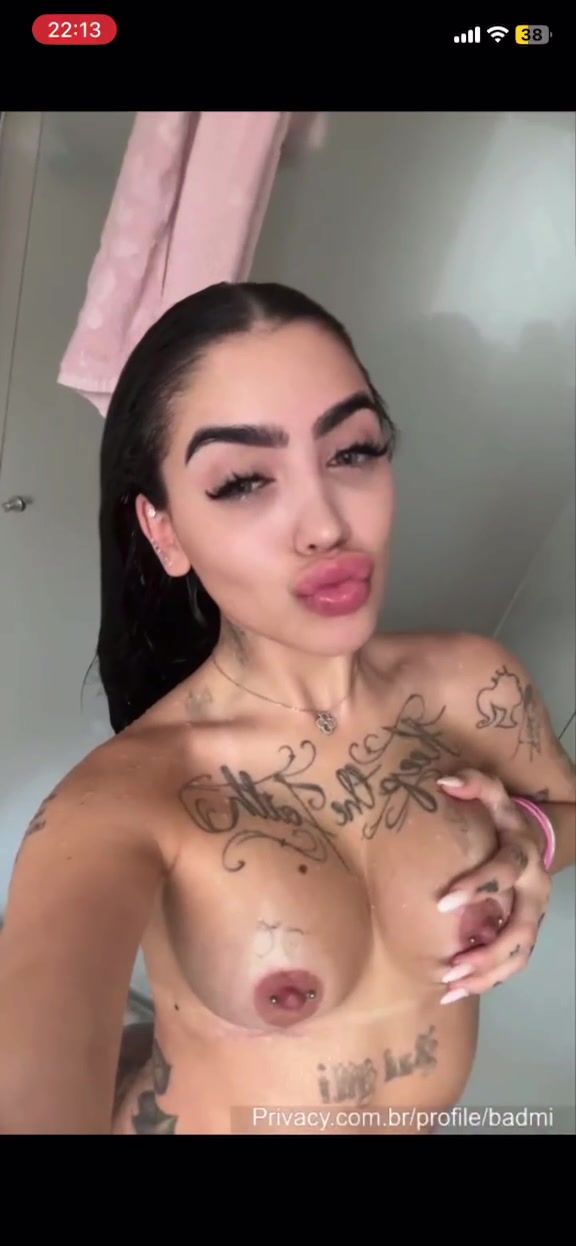 MC Mirella Aka Badmi Privacy Video Nude Teasing In Bathroom
