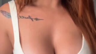 Moonick Oliveira Video Shaking Ass Teasing!